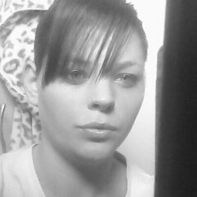 Profile Picture of Kim Haddock (@KimSlim1989) on Twitter