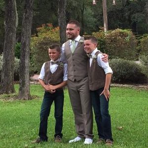 Profile Picture of Branson Thomas (@BransonThomas90) on Twitter