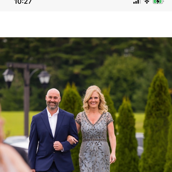 Profile Picture of Tina Root (@troot11968) on Poshmark