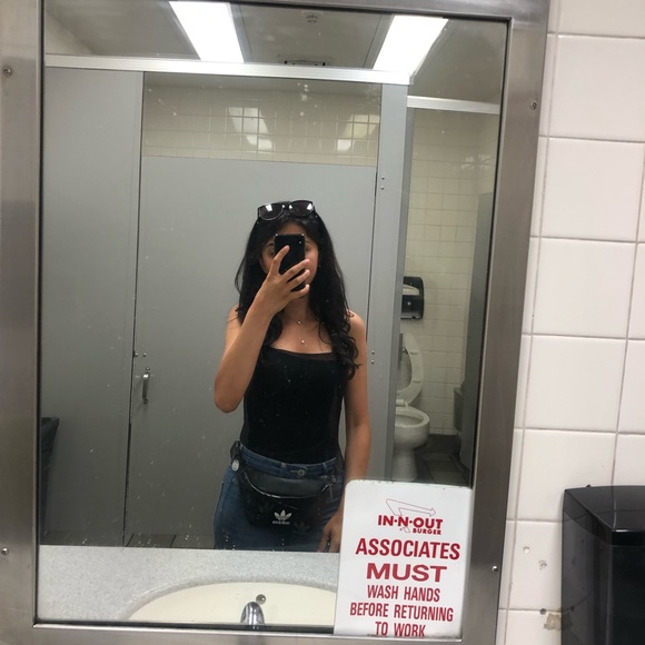 Profile Picture of Sadaf Karbasi (@sadafii) on Poshmark