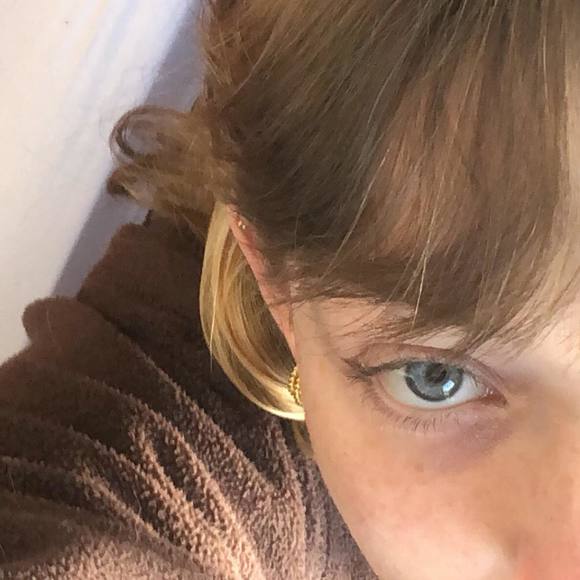 Profile Picture of Freja Shaw (@frejashaw) on Poshmark