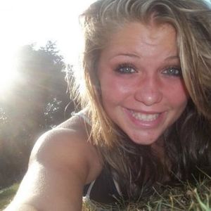 Profile Picture of Kennedy Honeycutt (@323835707) on Myspace