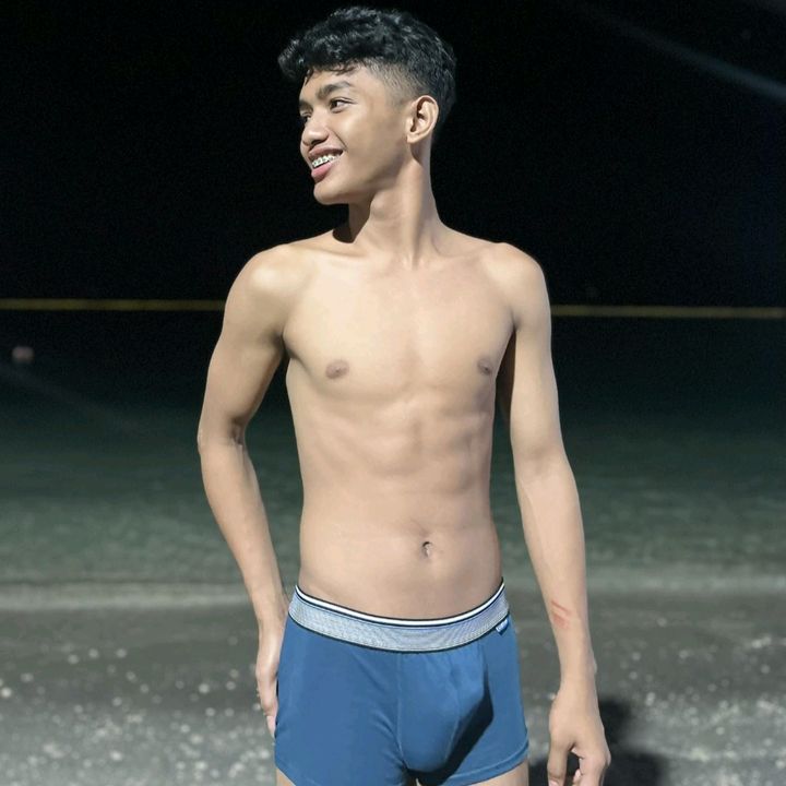 Profile Picture of Allen (@allen_vincentt) on Tiktok