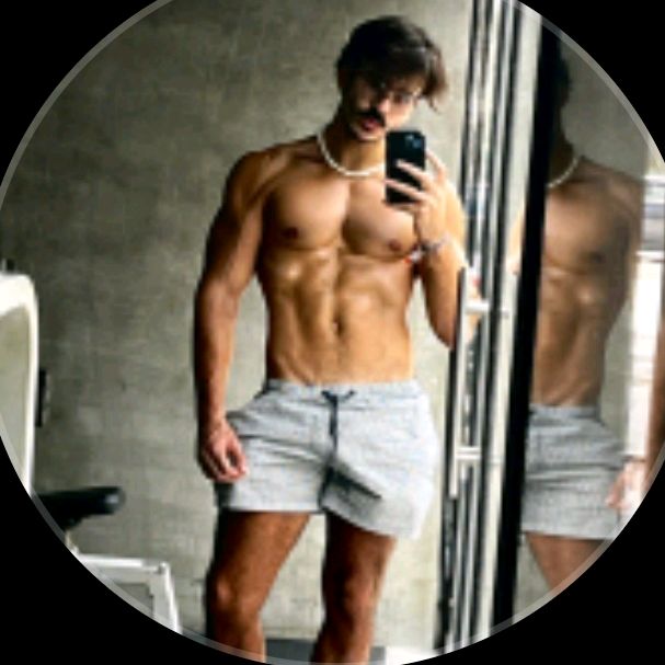 Profile Picture of Sean Twizer (@sean_twizeer) on Tiktok