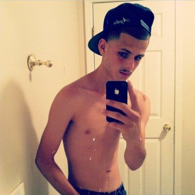 Profile Picture of Alex Morfin (@alexmorfin074) on Twitter
