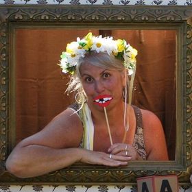 Profile Picture of Elizabeth Stevenson (@lizard1960) on Pinterest