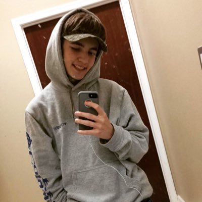 Profile Picture of Jerry Slagle (@yaboyjerry21) on Twitter