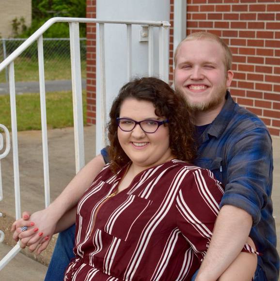 Profile Picture of Kirby Weaver (@roxanne498) on Poshmark