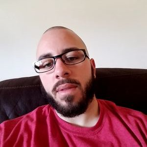 Profile Picture of Vince Caputo (@vinniec44) on Twitter