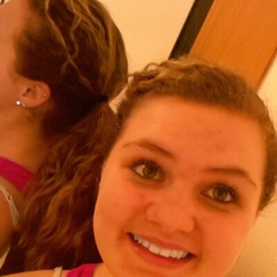 Profile Picture of Emily Thomason (@EmilyThomason14) on Twitter