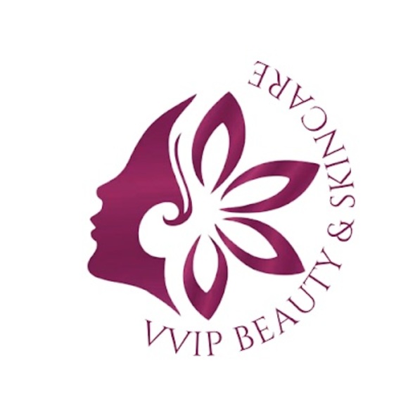 Profile Picture of Tina Zeng (@vvipbeauty909) on Poshmark