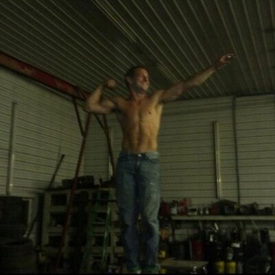 Profile Picture of Travis Krueger (@travkrueger) on Twitter