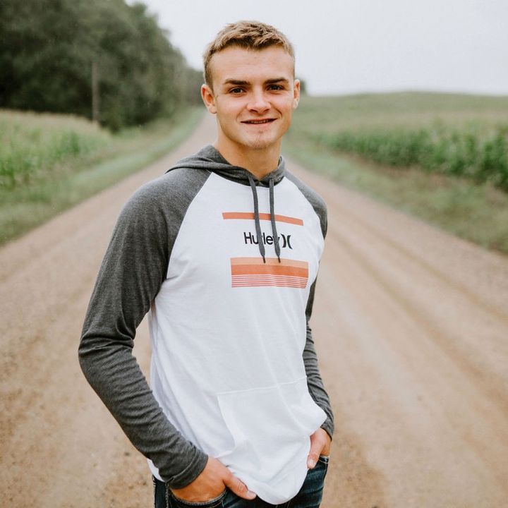 Profile Picture of Bradley Hellermann (@bradhell2020) on Tiktok