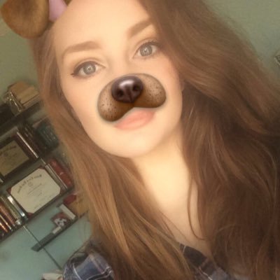 Profile Picture of Michaela Connors (@michaelakc_) on Twitter