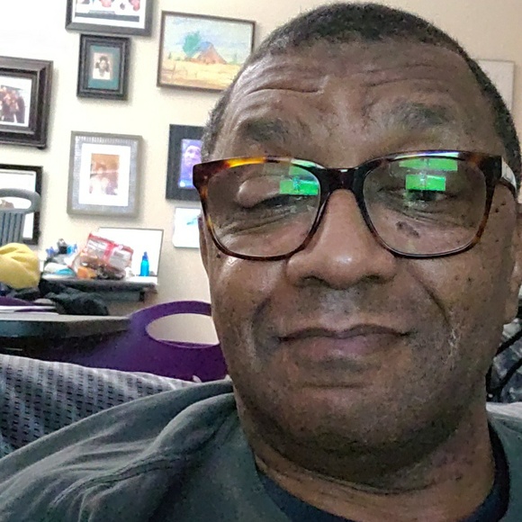 Profile Picture of Howard Stevenson (@coolbreeze7900) on Poshmark