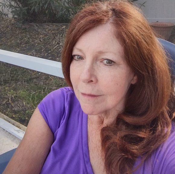 Profile Picture of Wendy Strukel (@lynnwend) on Poshmark