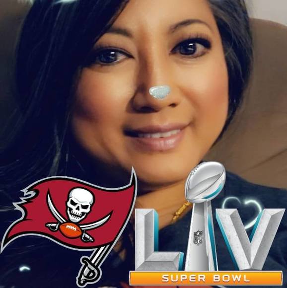 Profile Picture of Kim Khao (@kkimmie999) on Poshmark