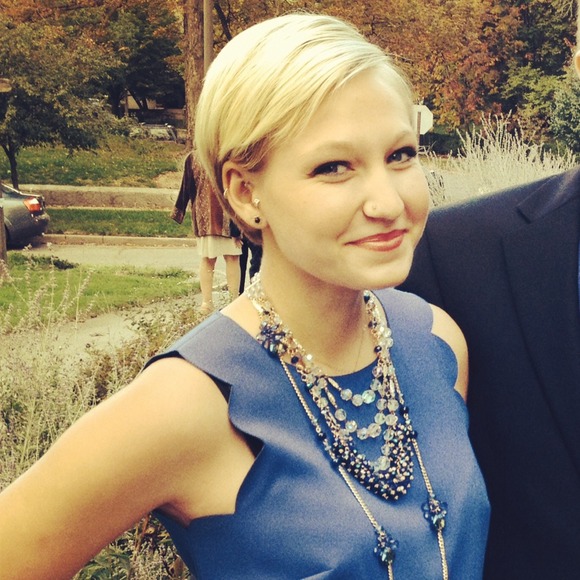 Profile Picture of Megan Chase (@mkchase) on Poshmark