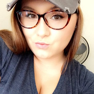 Profile Picture of Miranda Collins (@mmac2896) on Twitter