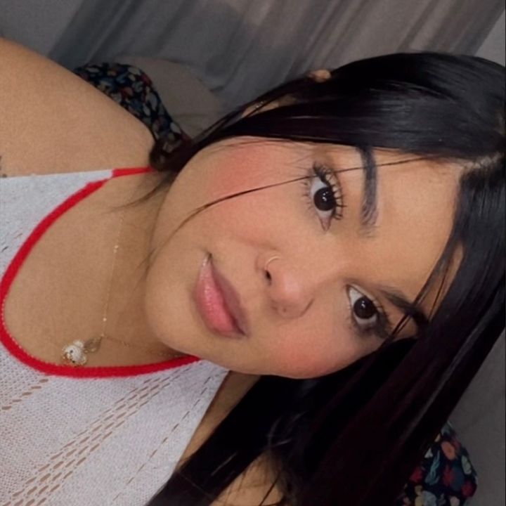 Profile Picture of Nicole Henriquez🦋 (@nicolehrquez) on Tiktok