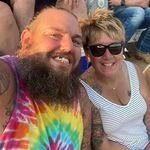 Profile Picture of Krystal Robertson (@da_robertsons) on Instagram
