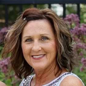 Profile Picture of Kim Vanden Bosch (@kimberlyvb) on Pinterest