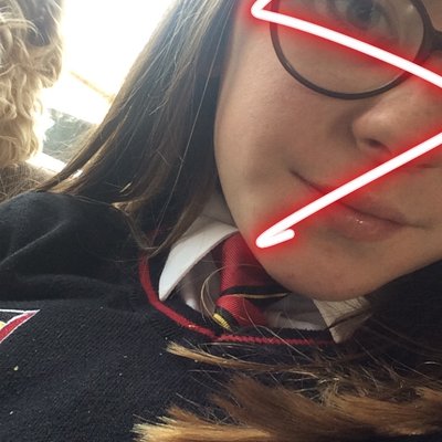 Profile Picture of Phoebe Owen (@PhoebeO56295847) on Twitter