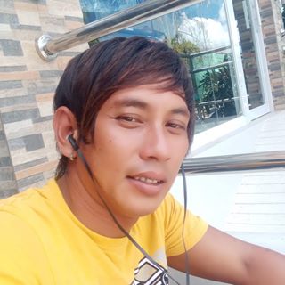 Profile Picture of Axel Dennis Vesorio (@axeldennis.vesorio.1) on Facebook