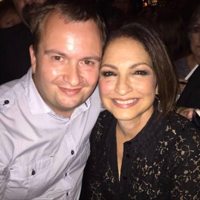 Profile Picture of David Riley (@davidriley0808) on Twitter