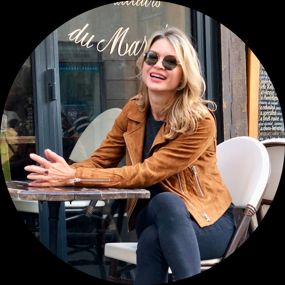 Profile Picture of Luba Beley (@lb_to) on Poshmark