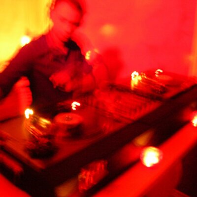 Profile Picture of Simon McHugh (@SiMcHugh) on Twitter