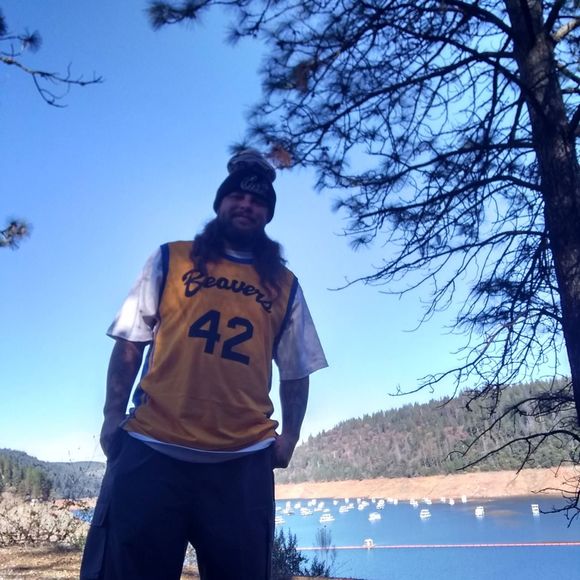 Profile Picture of Joey Kolkana (@chonzie69) on Poshmark