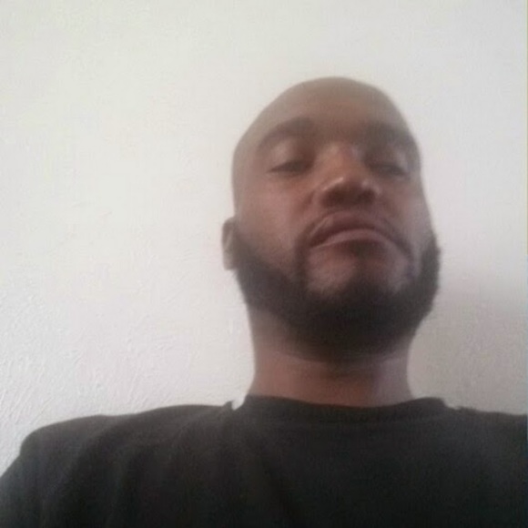 Profile Picture of Marcus Small (@marcussmall71) on Poshmark