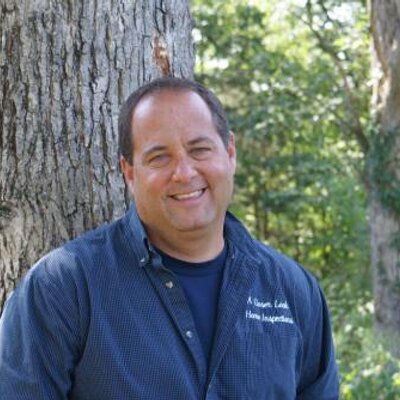 Profile Picture of Frank Muscente (@acloserlookhi) on Twitter
