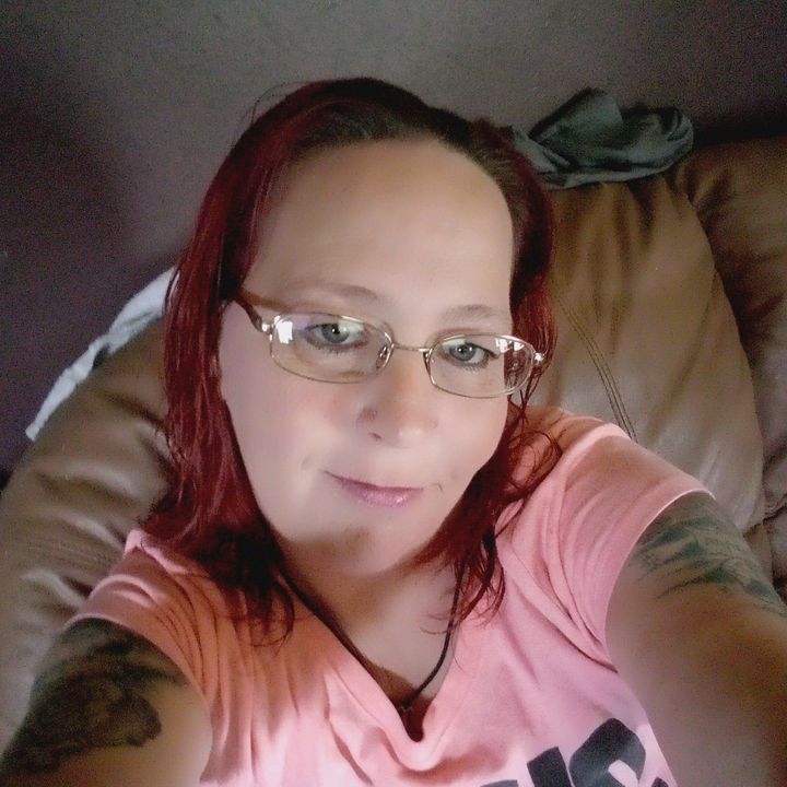 Profile Picture of hot mama (@stacymcmahan19) on Tiktok