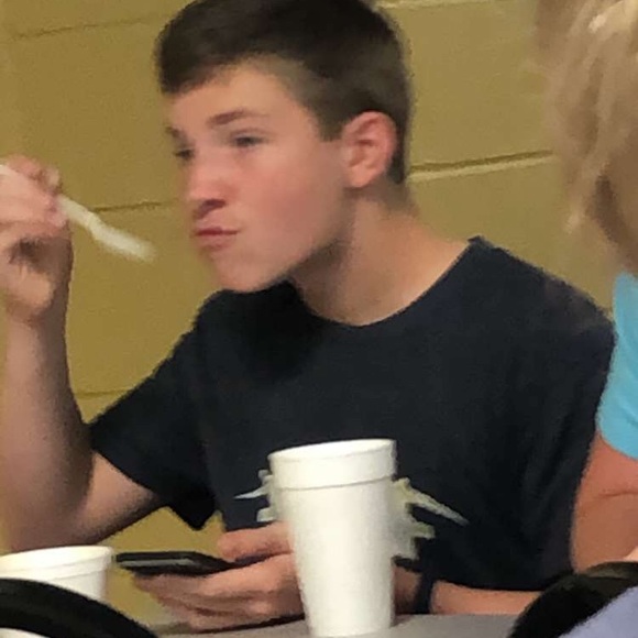 Profile Picture of Walker Smith (@walker323232) on Poshmark