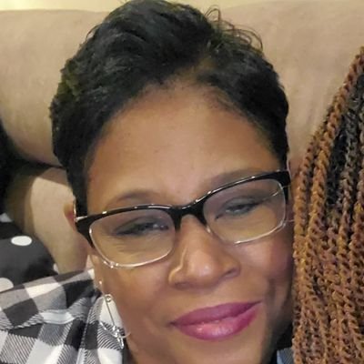 Profile Picture of Sharron Davis (@Sharron83028798) on Twitter