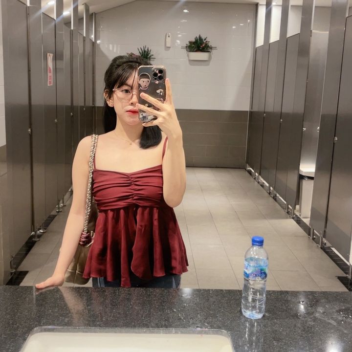 Anna Anthul - Tiktok Profile Picture of Anna Anthul (@anna_anthull) on Tiktok