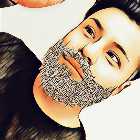 Profile Picture of Douglas Chacon (@dougie21494) on Poshmark