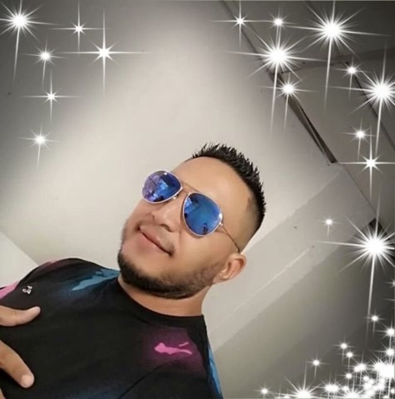 Profile Picture of Cesar augusto Perez garcia (@perezgca82) on Poshmark