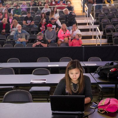 Profile Picture of Stephanie Wang (@stephaniewang) on Twitter
