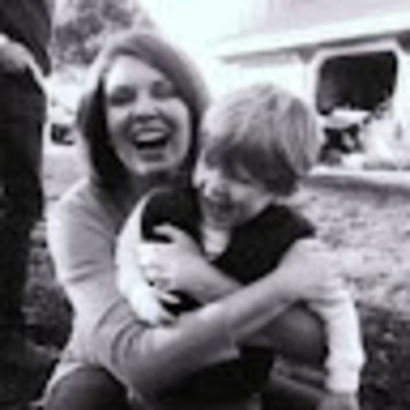 Profile Picture of Mary Heeringa (@mbheeringa) on Poshmark