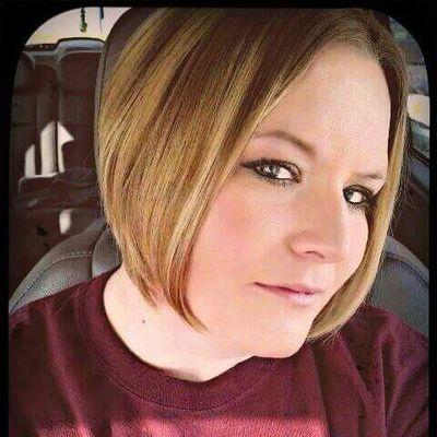 Profile Picture of Stacie Y.  Hughes (@staciemhughes) on Twitter