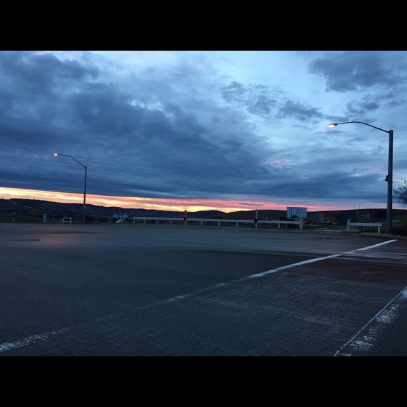 Profile Picture of Carly Morgan (@carlymorgan4) on Poshmark