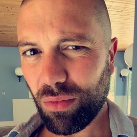 Profile Picture of James Lohmiller (@jleeloh) on Pinterest