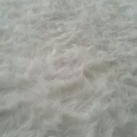 Profile Picture of Janee James (@fashiongal101xx) on Poshmark