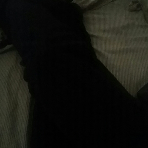 Profile Picture of Lisa Decourcy (@fairychild75) on Poshmark