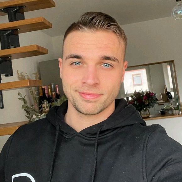 Profile Picture of Robin Hecker (@robin.hecker4) on Tiktok