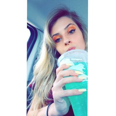 Profile Picture of Kendall Bragg (@kbpink13) on Twitter