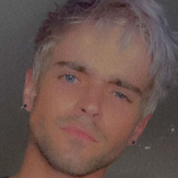Profile Picture of Vyacheslav Uvarov (@slavic423) on Poshmark